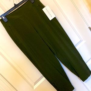 NWT Athleta Brooklyn Heights Jogger. Aspen olive. Size 2 petite.